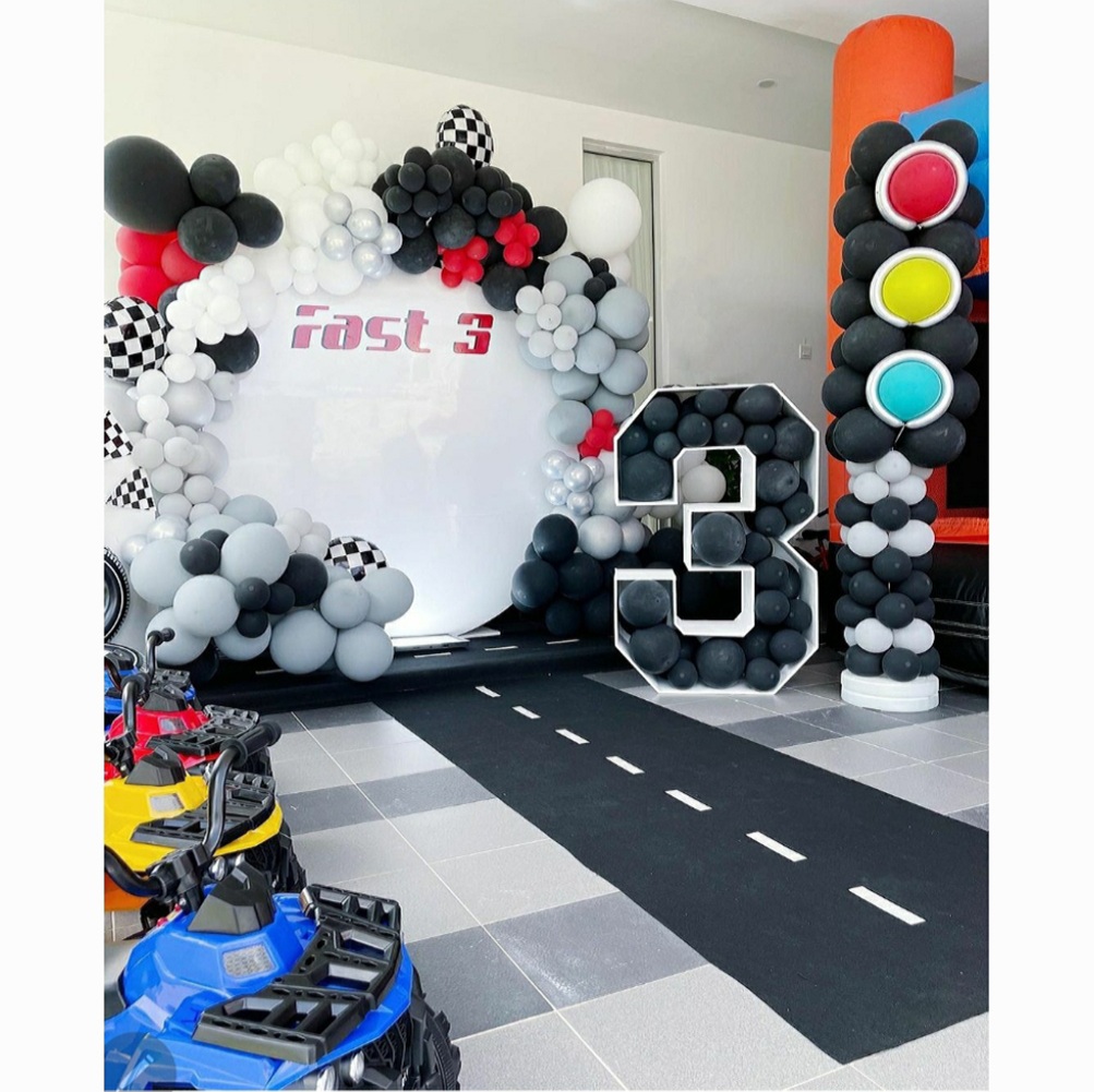 Round Arch Car Theme