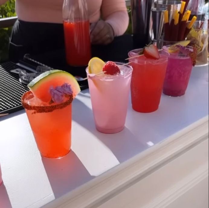 Smoothies & Kids Mocktail BAR