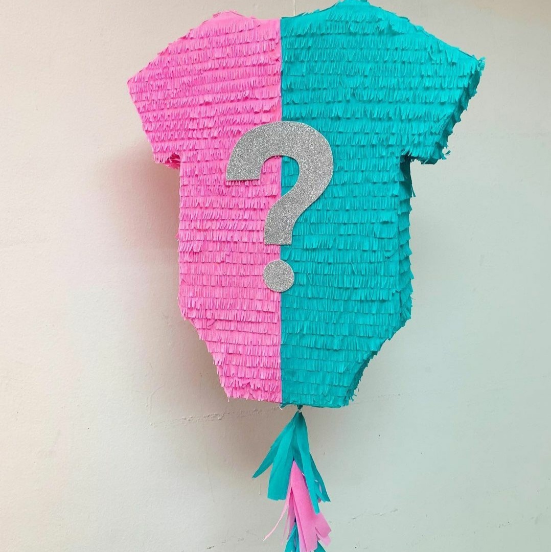 Baby Clothes Pinata
